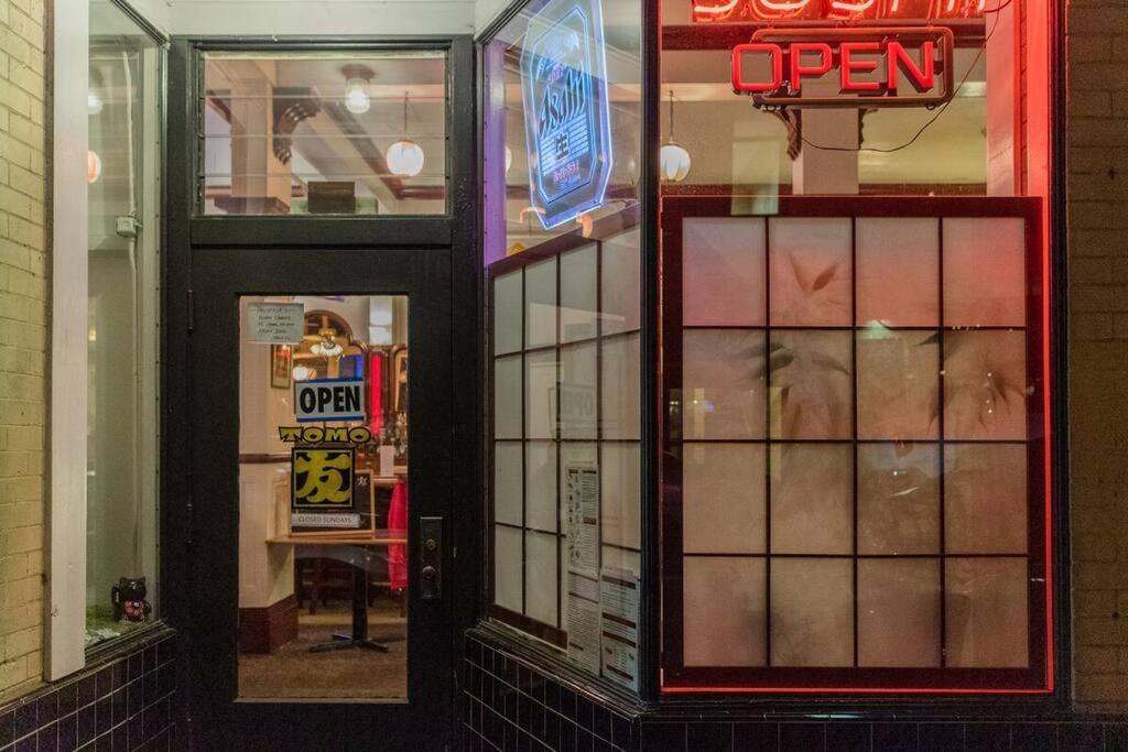 Downtown Digs-Sauna, Hot Tub, Bikes - Fun Times! Arcata Exterior photo
